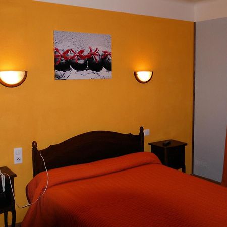 Hotel Le Castelet Ax-les-Thermes Exterior foto