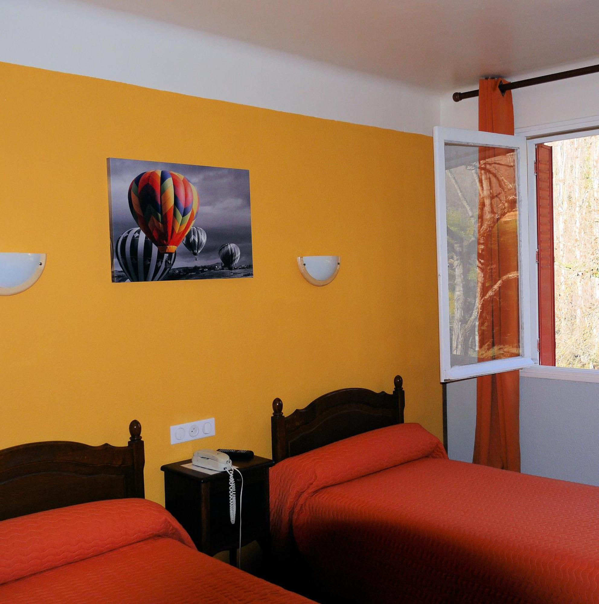 Hotel Le Castelet Ax-les-Thermes Exterior foto