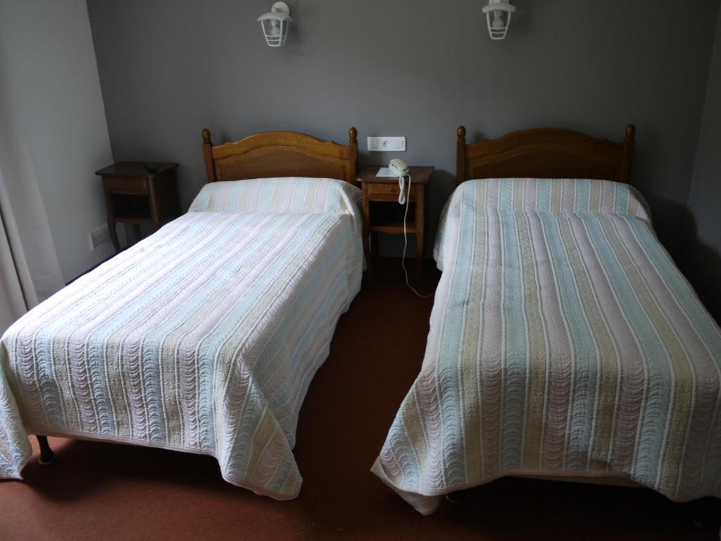 Hotel Le Castelet Ax-les-Thermes Habitación foto