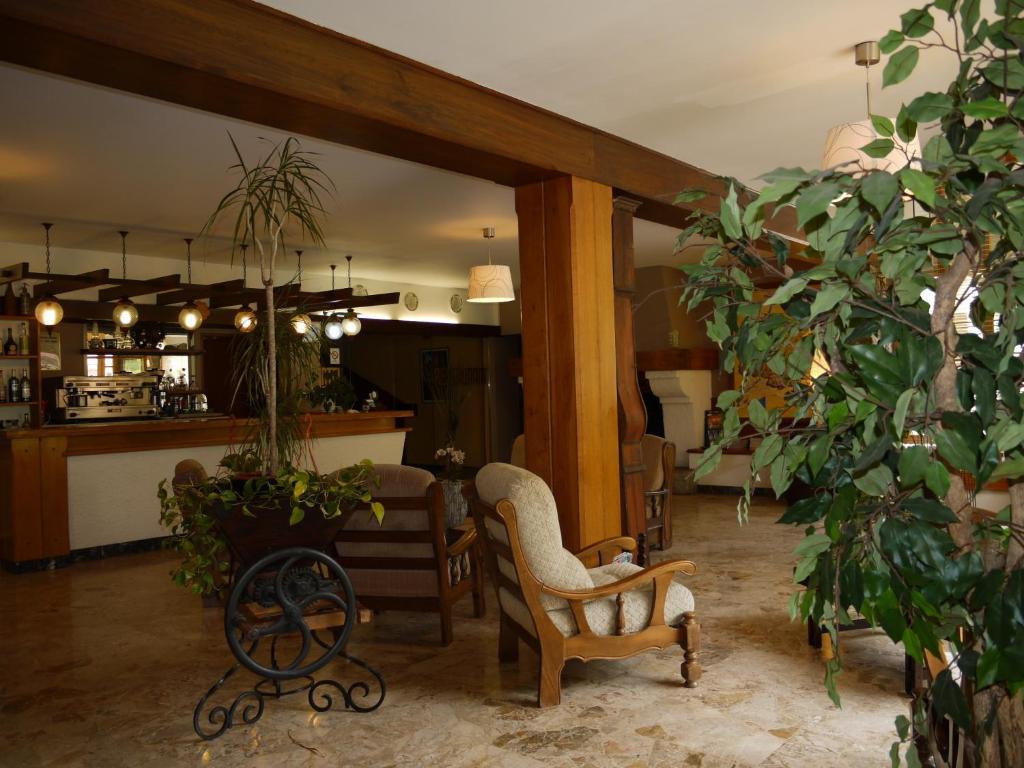 Hotel Le Castelet Ax-les-Thermes Exterior foto
