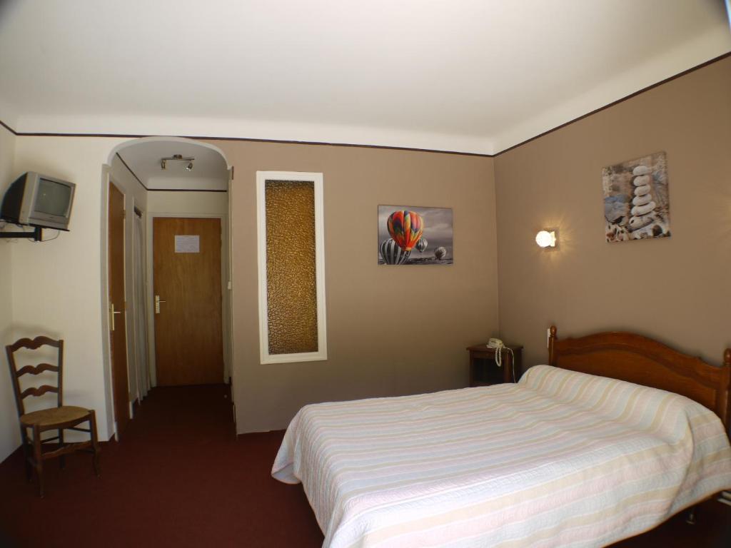 Hotel Le Castelet Ax-les-Thermes Exterior foto